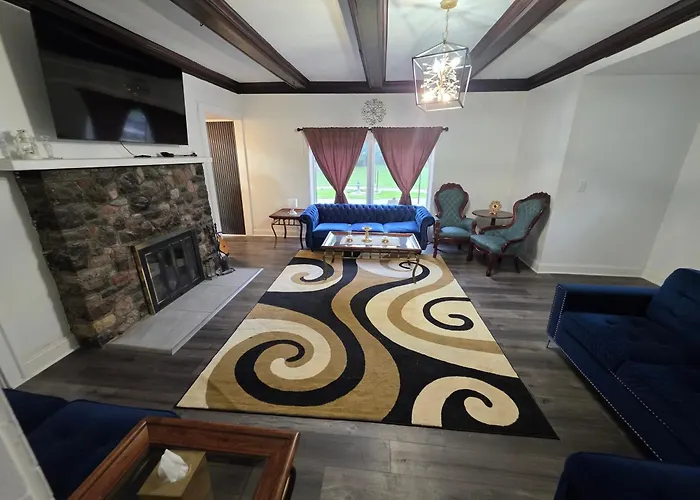 A J House Holiday home